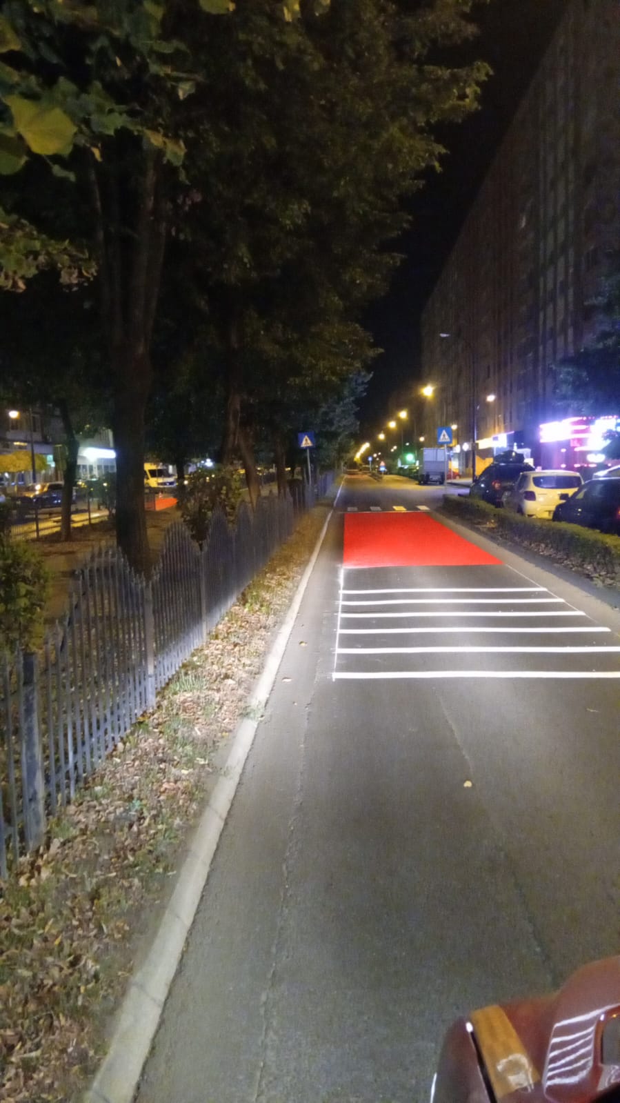 Marcaj pietonal si culoar de traversare noaptea
